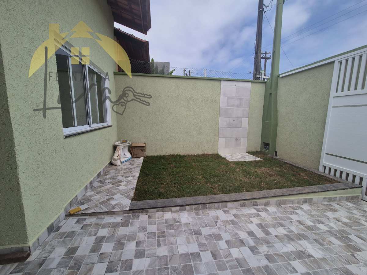 Casa à venda em Peruíbe, Cidade Nova Peruíbe, com 2 quartos, 92m² - Fernanda Lara Corretora