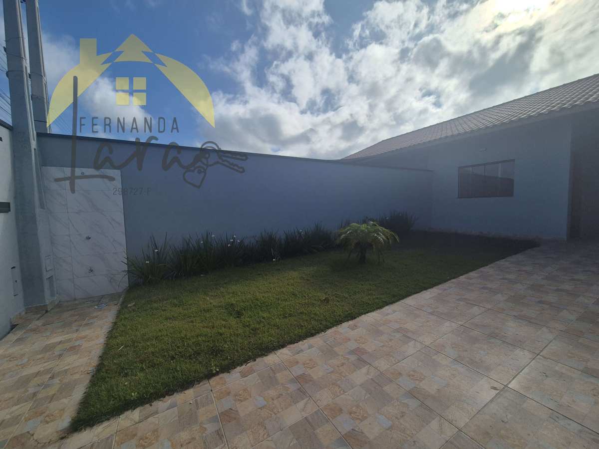 Casa à venda em Peruíbe, Cidade Nova Peruíbe, com 3 quartos, 100m² - Fernanda Lara Corretora