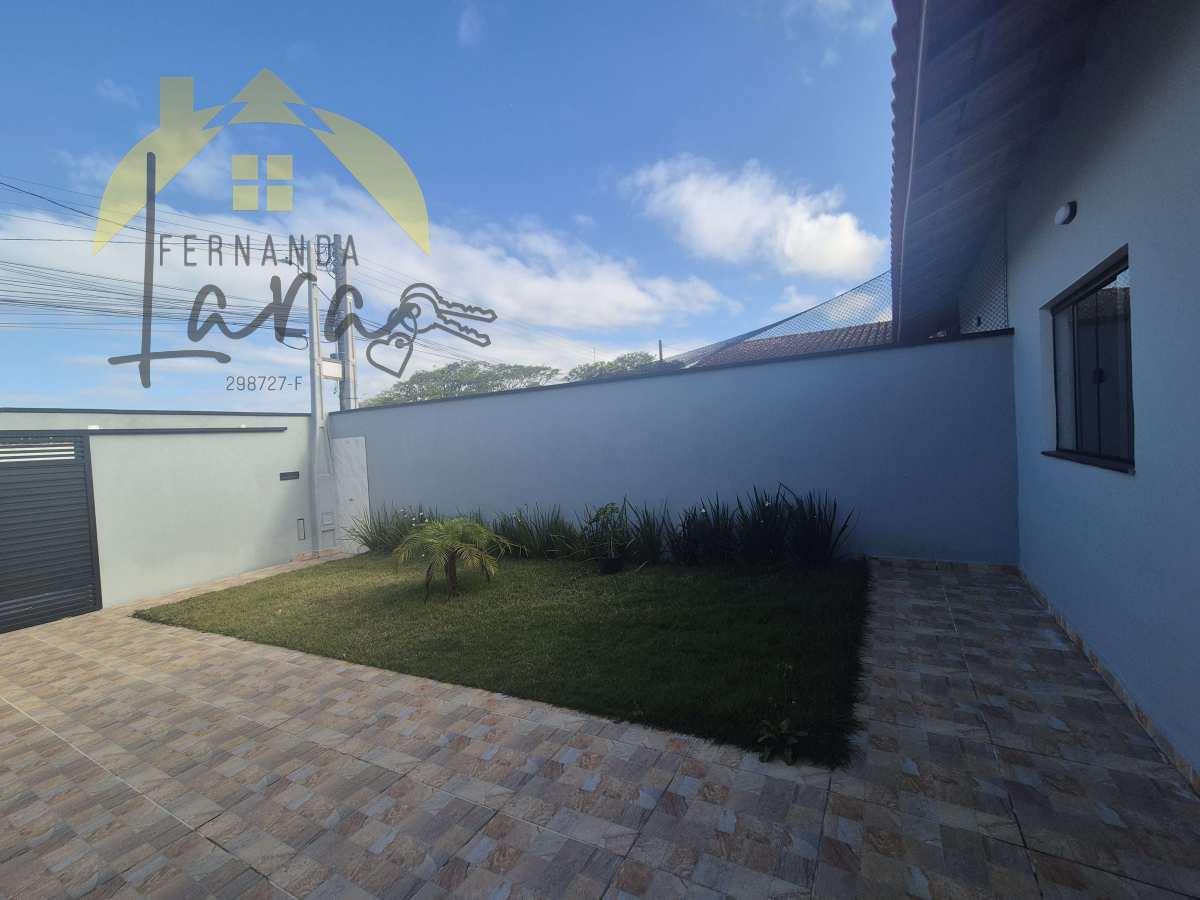 Casa à venda em Peruíbe, Cidade Nova Peruíbe, com 3 quartos, 100m² - Fernanda Lara Corretora