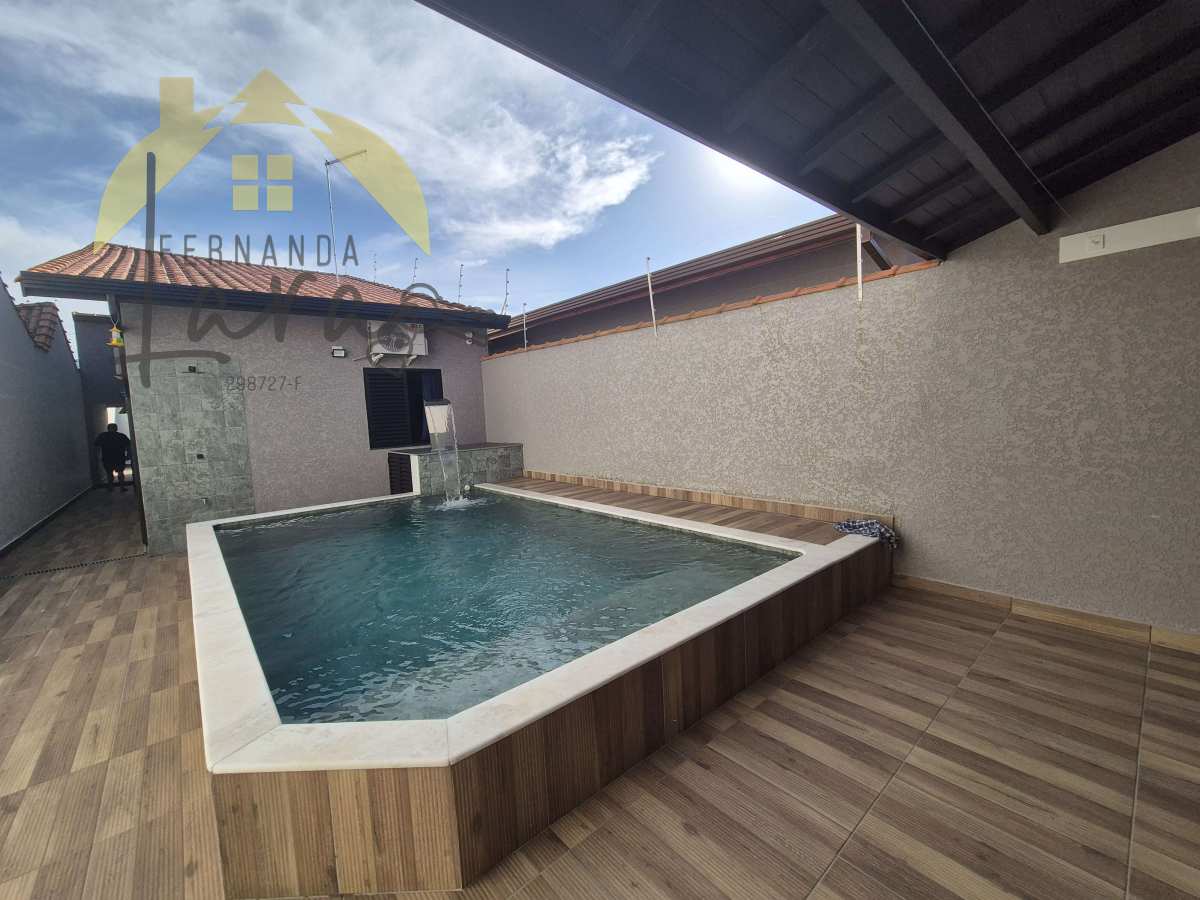 Casa à venda em Peruíbe, Estância dos Eucaliptos, com 2 quartos, 99,5m² - Fernanda Lara Corretora