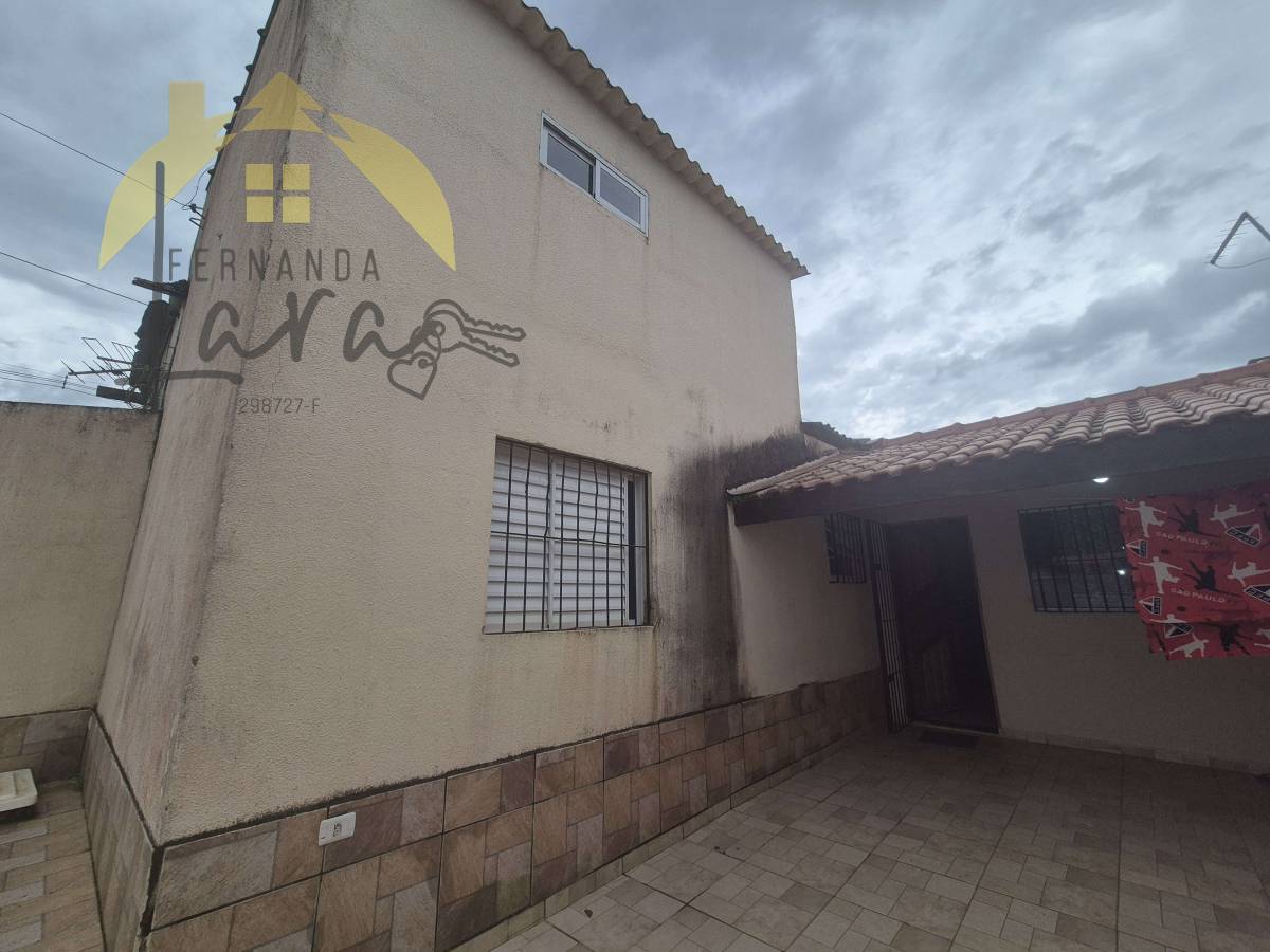 Casa à venda, Leão novaes, com 2 quartos - Fernanda Lara Corretora