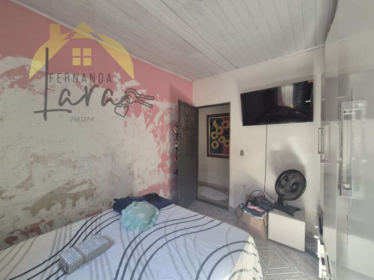 Casa à venda em Peruíbe, Ribamar, com 2 quartos, 70m² - Fernanda Lara Corretora