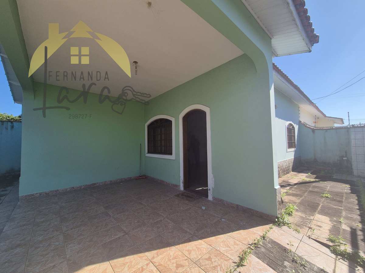 Casa à venda em Peruíbe, Ribamar, com 2 quartos, 74m² - Fernanda Lara Corretora