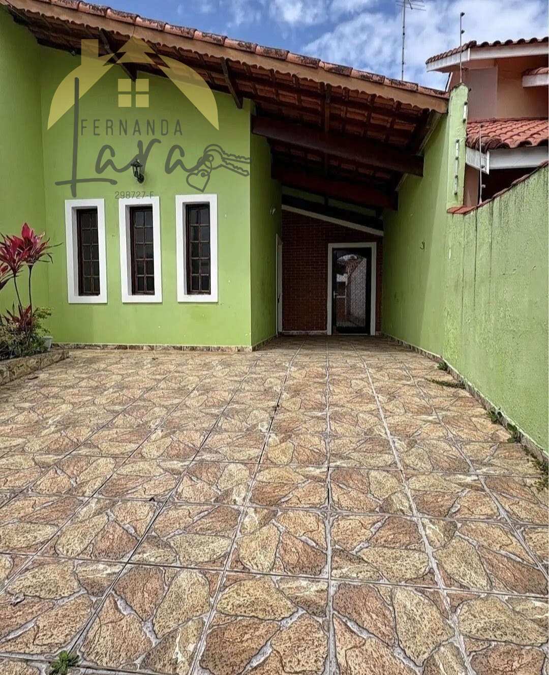 Casa à venda em Peruíbe, Stella Maris, com 3 quartos, 104,24m² - Fernanda Lara Corretora