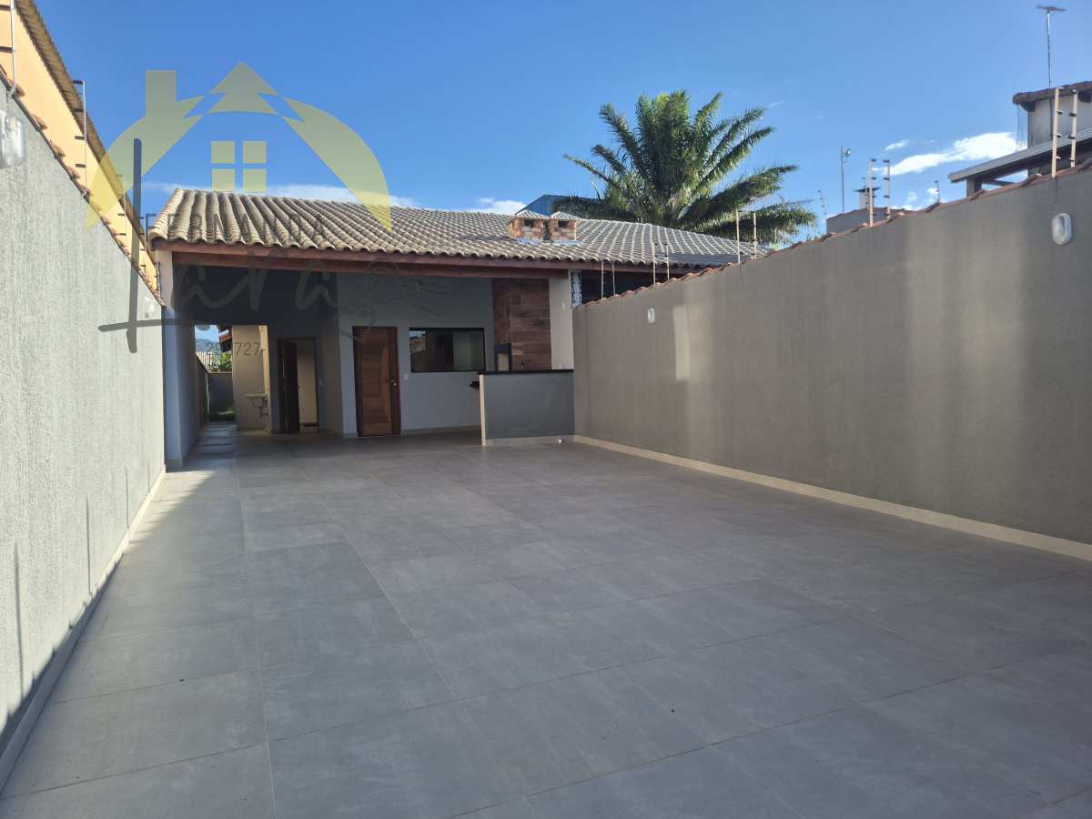 Casa, Cidade Nova Peruíbe, com 3 quartos, 100,59m² - Fernanda Lara Corretora