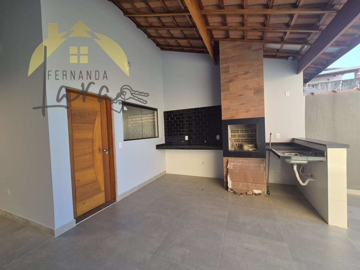 Casa, Cidade Nova Peruíbe, com 3 quartos, 100,59m² - Fernanda Lara Corretora