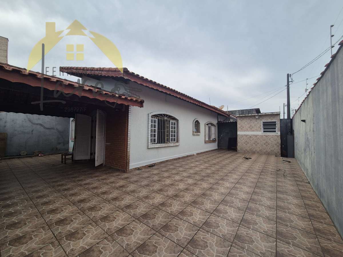 Casa para alugar em Peruíbe, Florida, com 2 quartos - Fernanda Lara Corretora