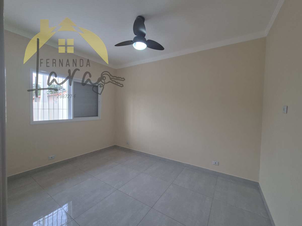 Casa para alugar em Peruíbe, Jardim Peruíbe, com 2 quartos - Fernanda Lara Corretora