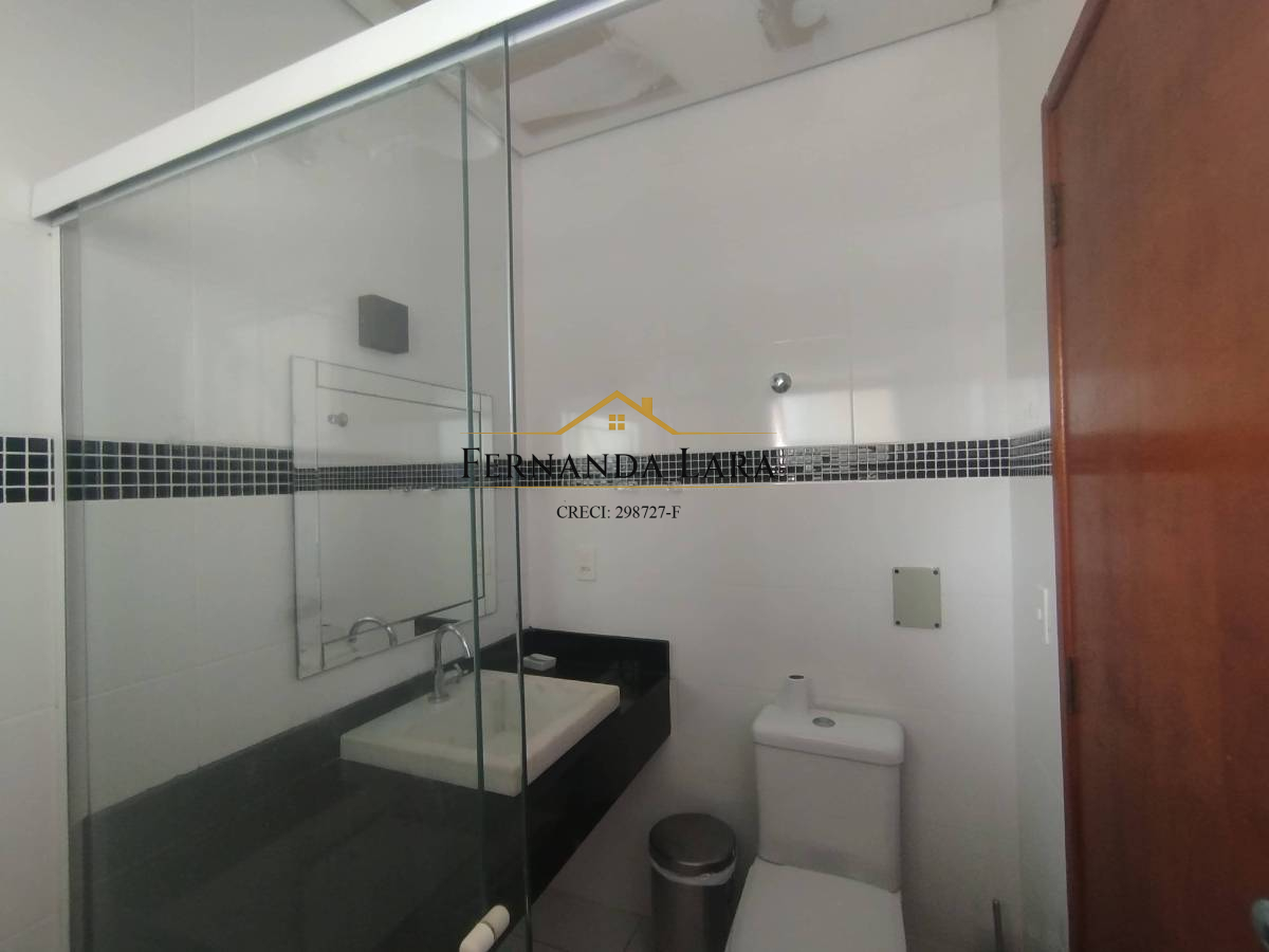 Casa para alugar em Peruíbe, Parque Balneário Oasis, com 5 quartos - Fernanda Lara Corretora