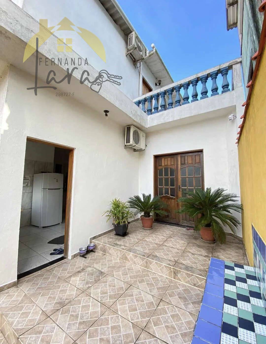 Sobrado à venda, com 2 quartos, 141m² - Fernanda Lara Corretora