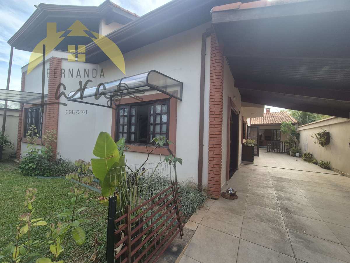 Sobrado à venda em Peruíbe, Sao Jose Lado praia, com 4 quartos, 270,02m² - Fernanda Lara Corretora