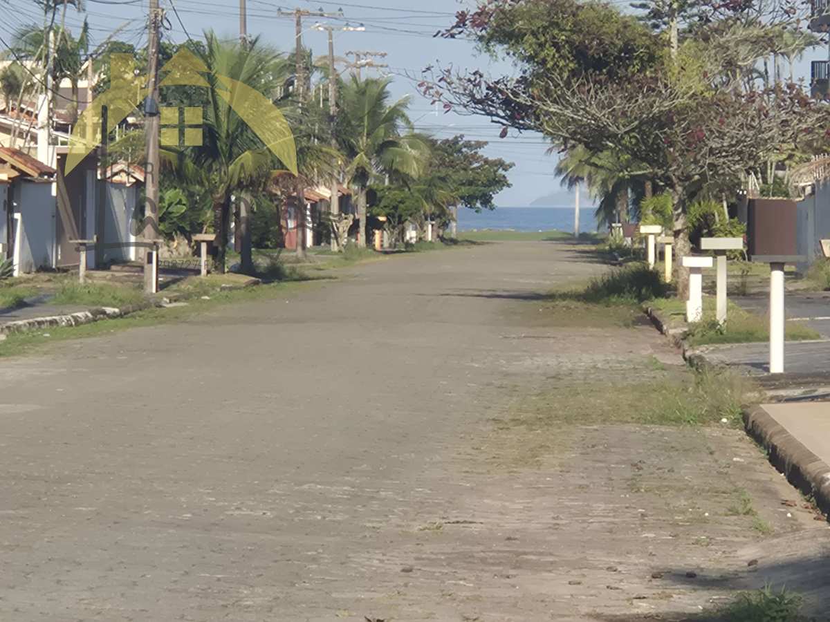 Terreno à venda em Peruíbe, Belmira Novaes, 348m²