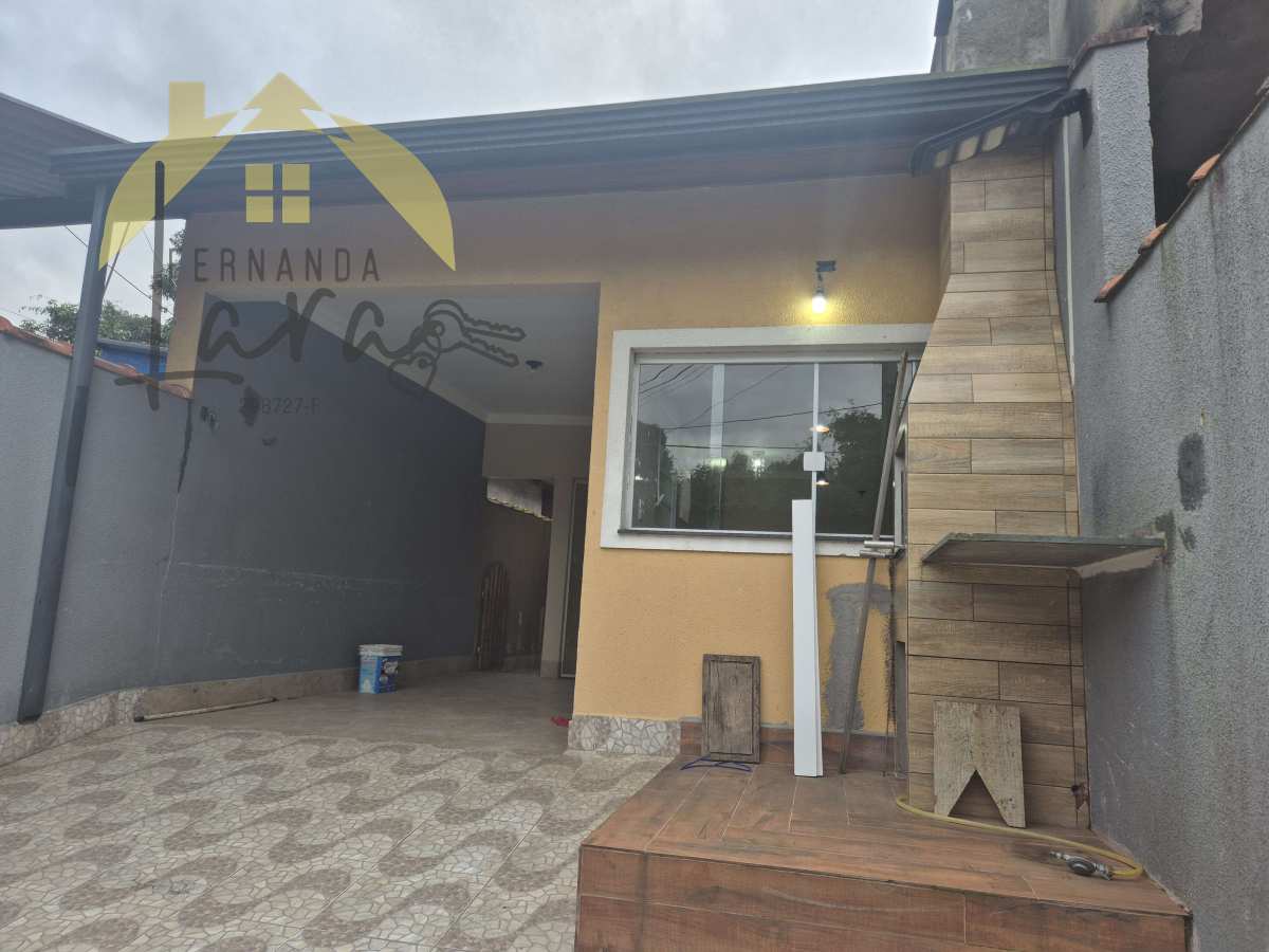 Casa à venda em Peruíbe, Sao João Batista III, com 2 quartos, 70m²