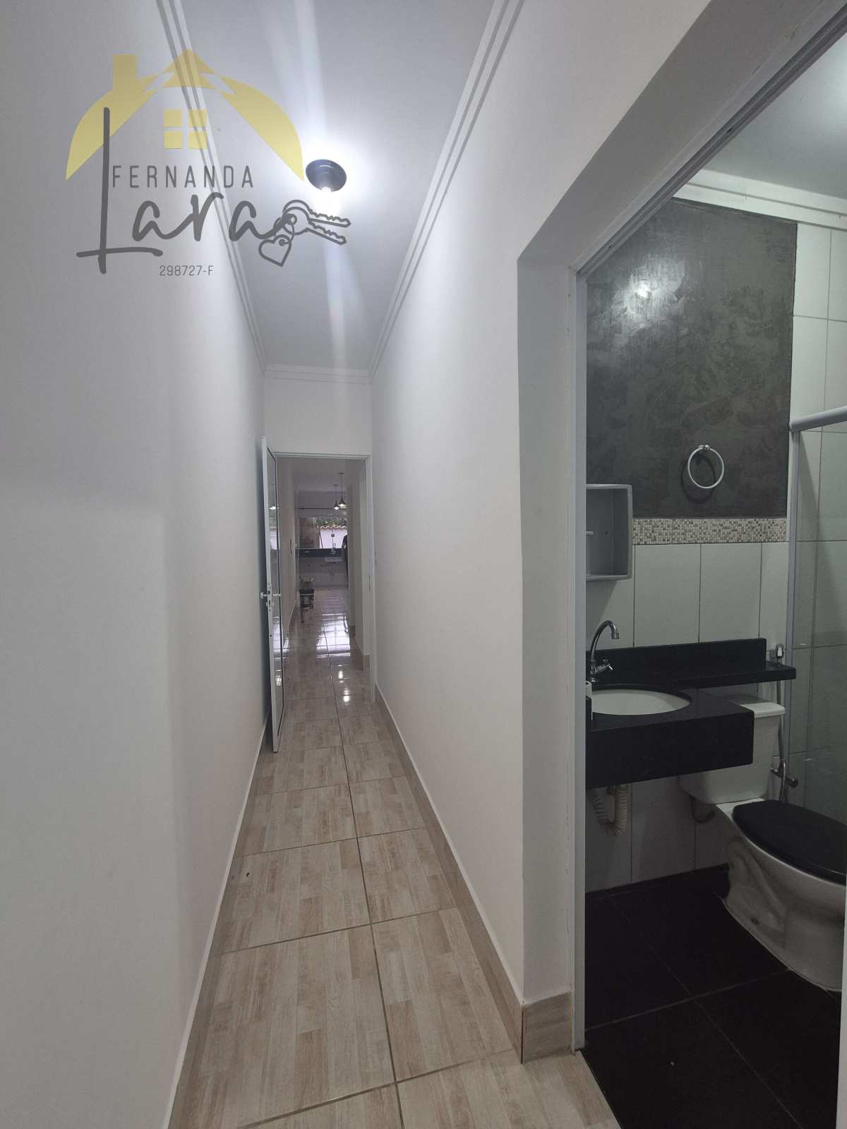 Casa à venda em Peruíbe, Sao João Batista III, com 2 quartos, 70m²