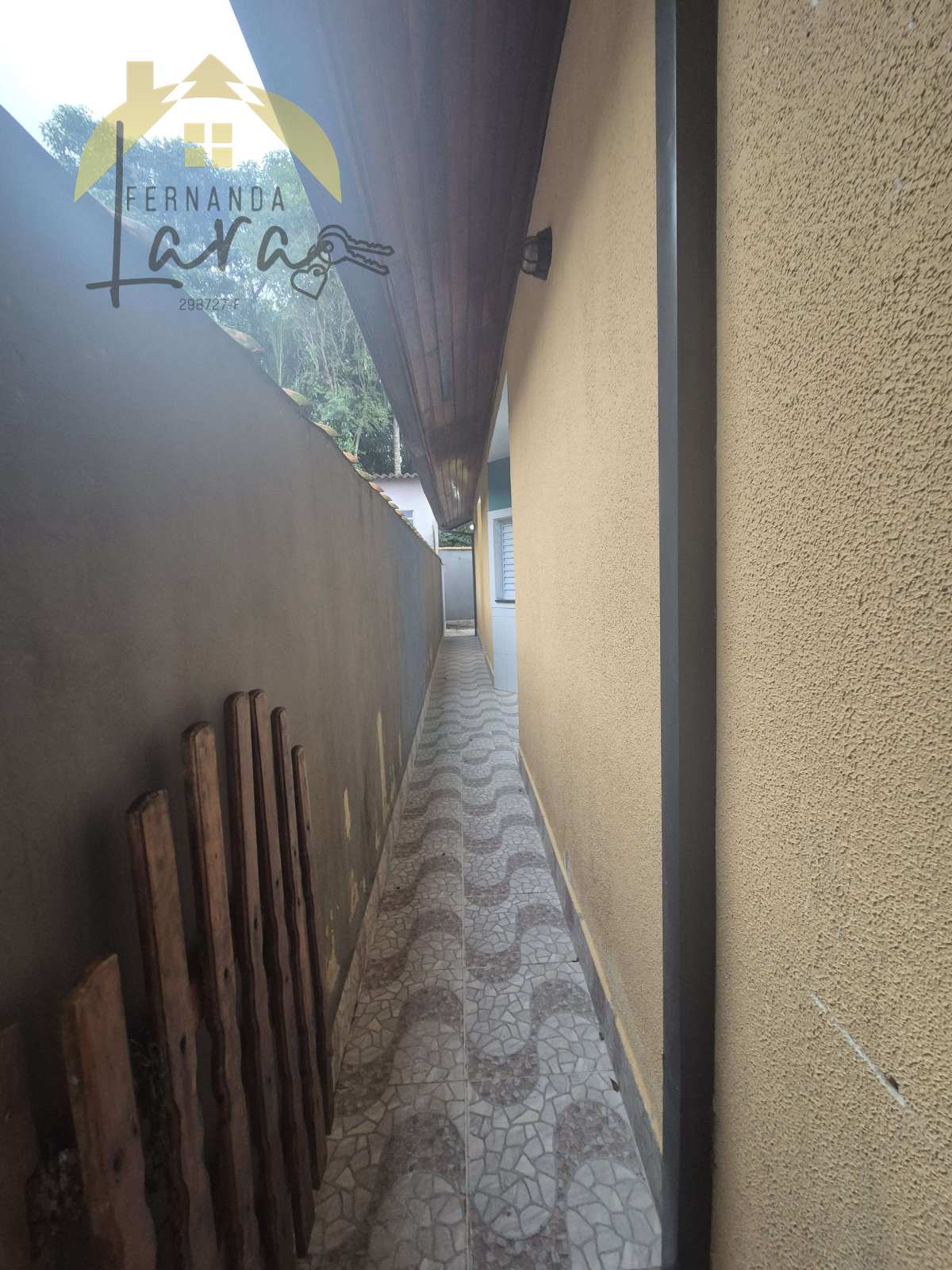 Casa à venda em Peruíbe, Sao João Batista III, com 2 quartos, 70m²