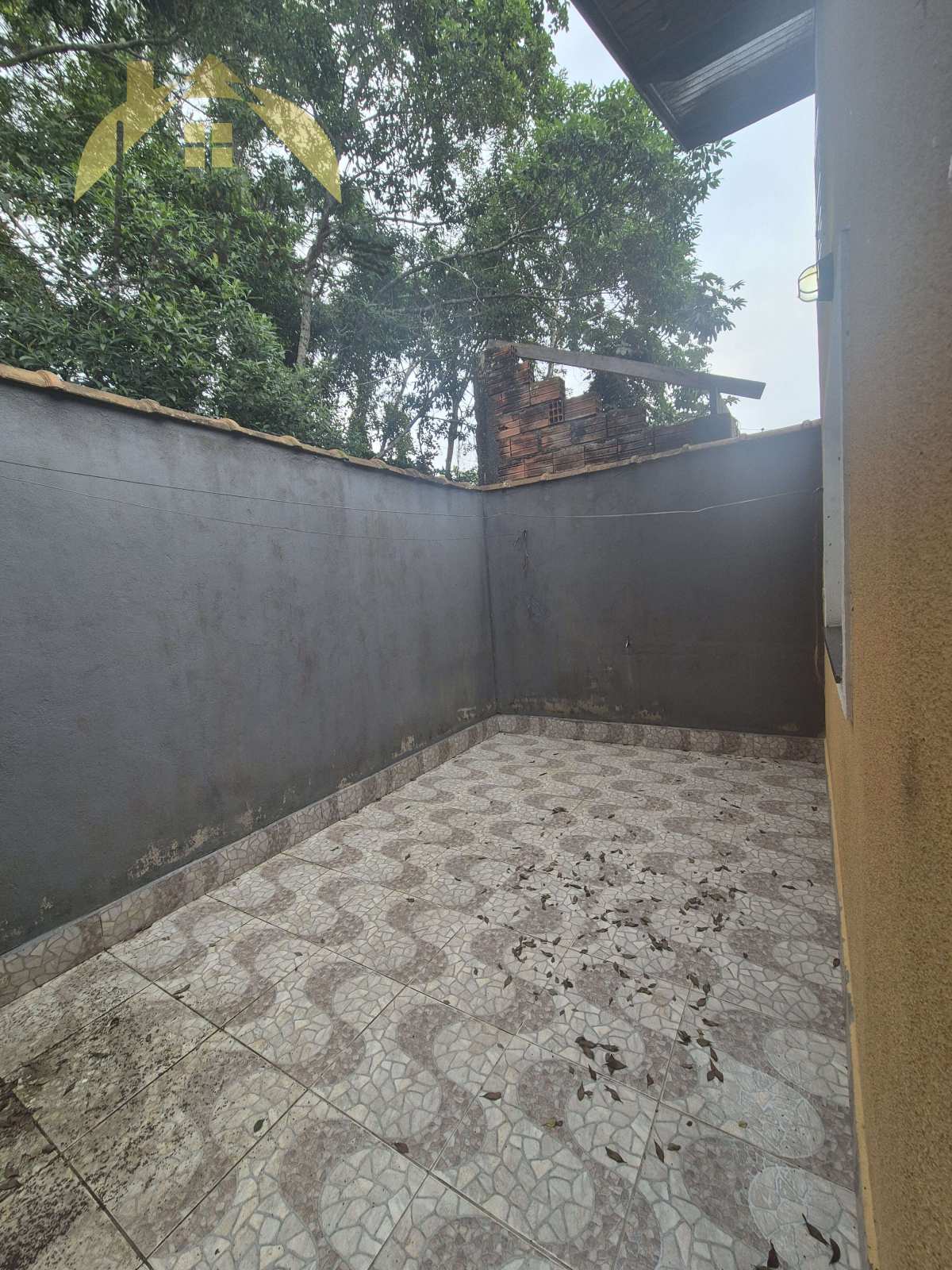 Casa à venda em Peruíbe, Sao João Batista III, com 2 quartos, 70m²