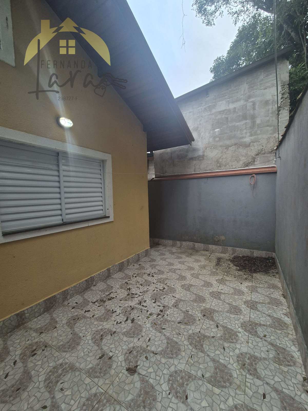 Casa à venda em Peruíbe, Sao João Batista III, com 2 quartos, 70m²