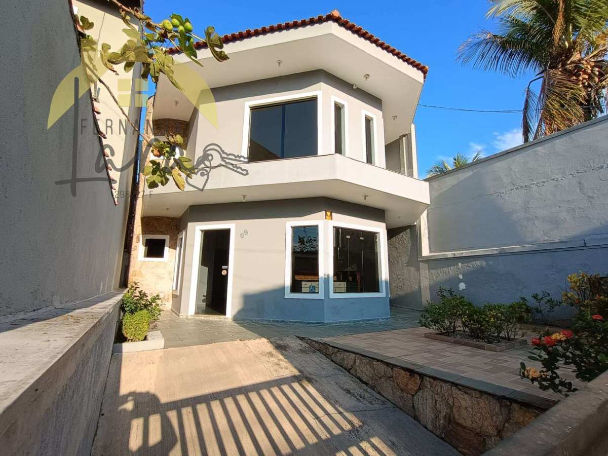 Casa para alugar em Peruíbe, Centro, com 4 quartos