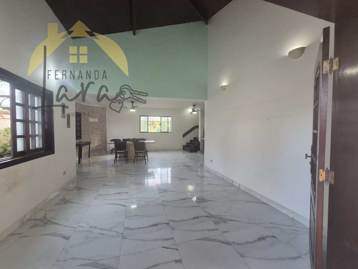 Sobrado à venda em Peruíbe, Sao Jose Lado praia, com 4 quartos, 270,02m²