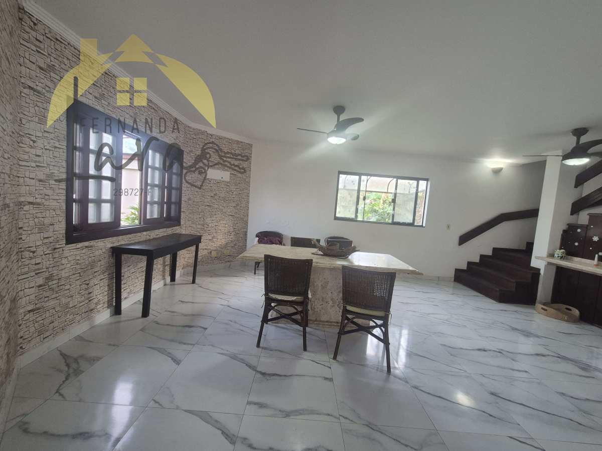 Sobrado à venda em Peruíbe, Sao Jose Lado praia, com 4 quartos, 270,02m²