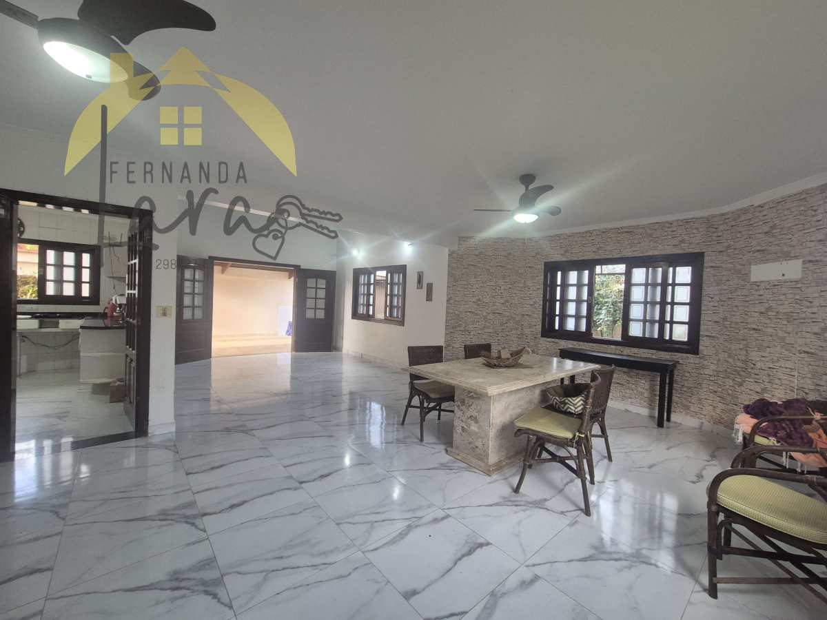 Sobrado à venda em Peruíbe, Sao Jose Lado praia, com 4 quartos, 270,02m²
