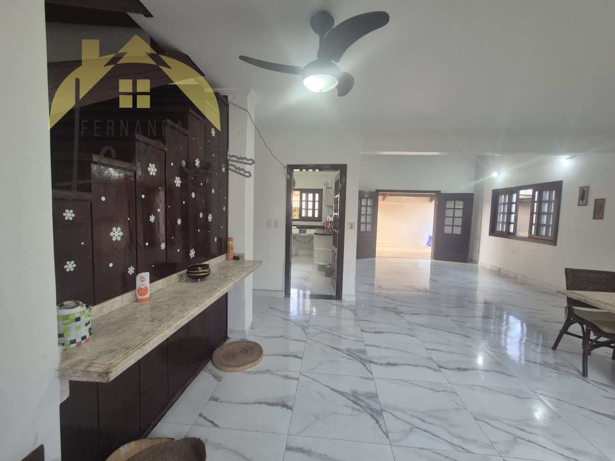 Sobrado à venda em Peruíbe, Sao Jose Lado praia, com 4 quartos, 270,02m²