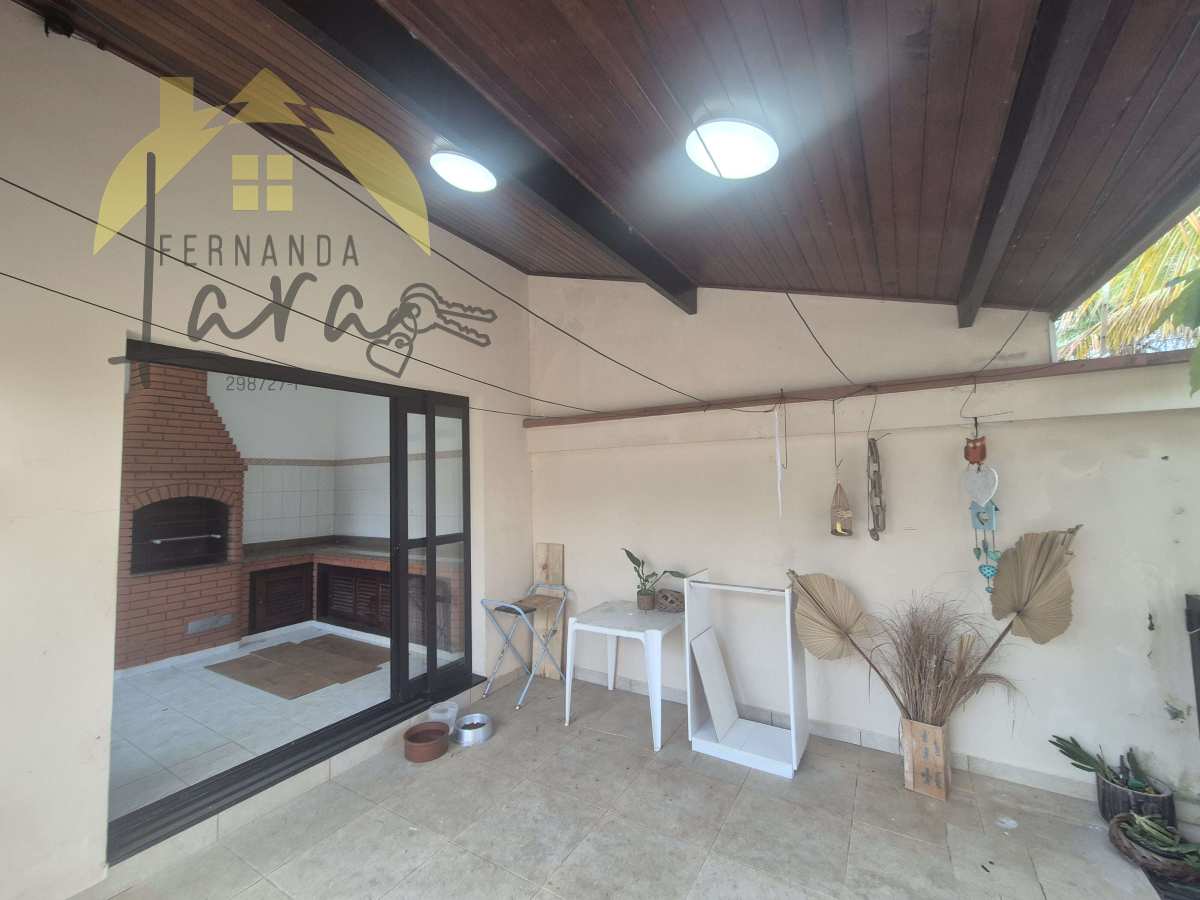 Sobrado à venda em Peruíbe, Sao Jose Lado praia, com 4 quartos, 270,02m²