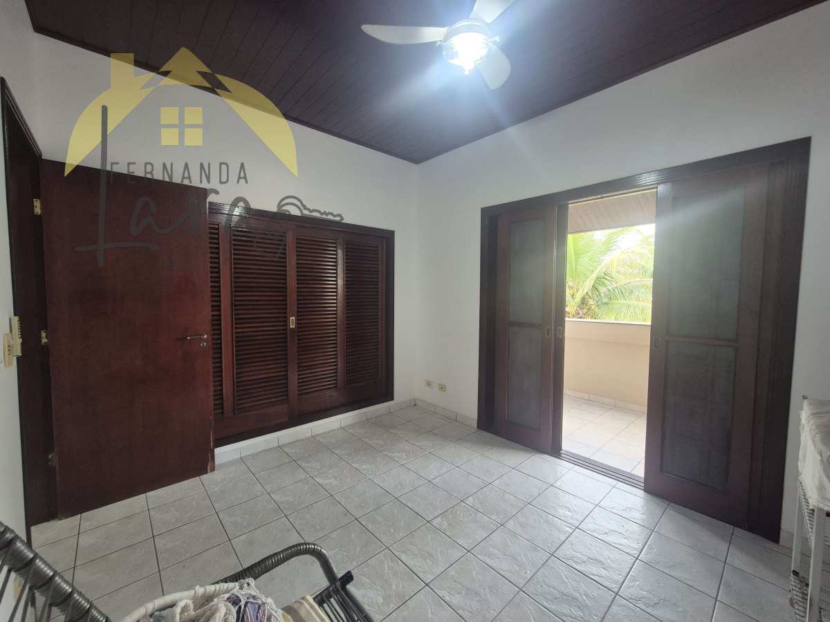 Sobrado à venda em Peruíbe, Sao Jose Lado praia, com 4 quartos, 270,02m²