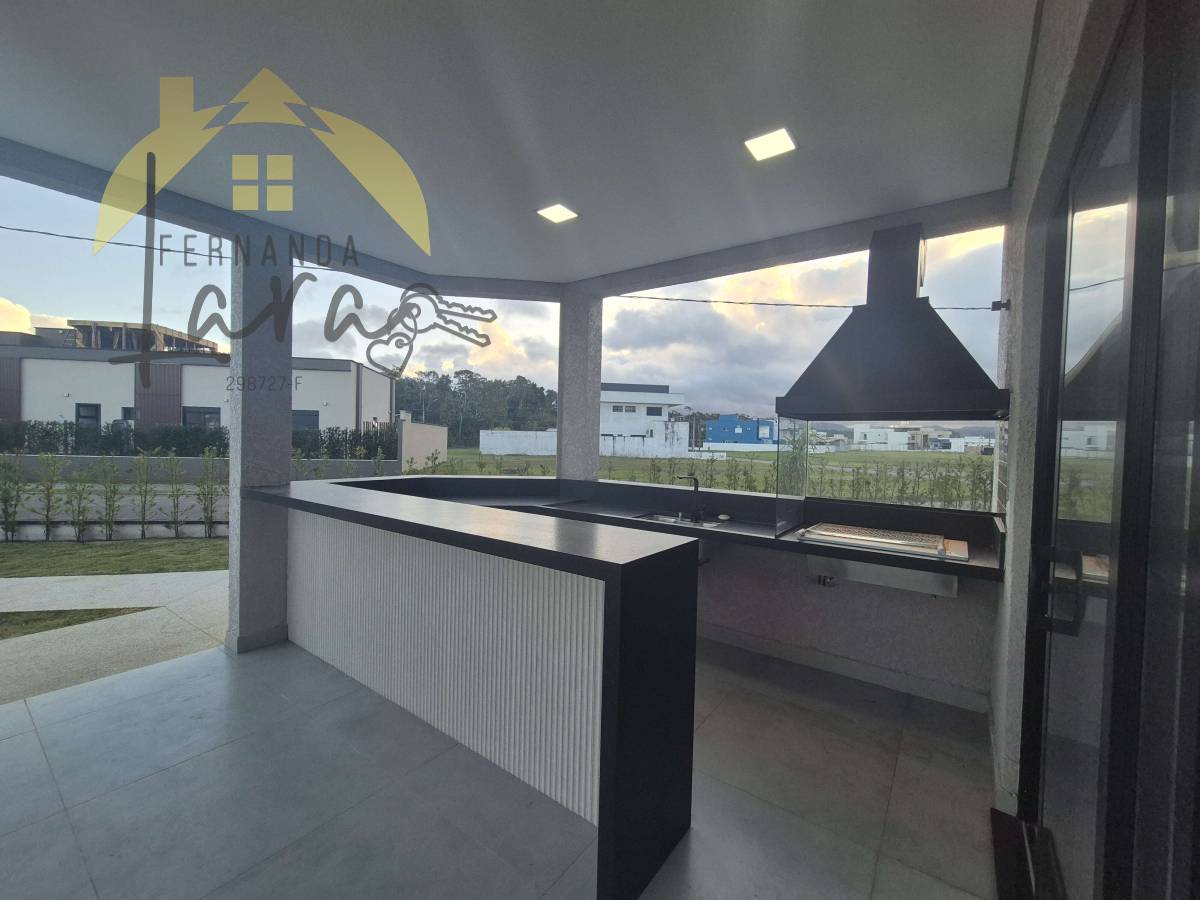 Sobrado em condomínio à venda em Peruíbe, Bosque Tres Marias, com 4 quartos, 280,91m²